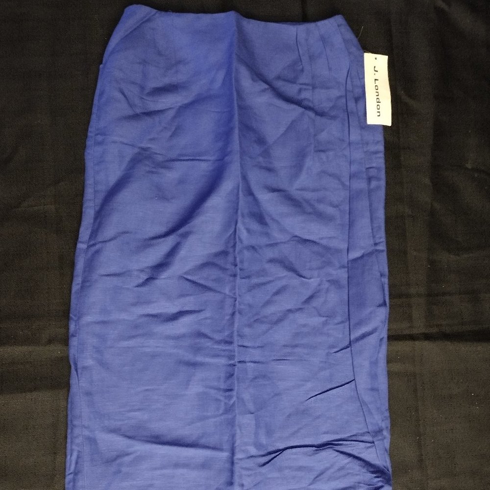J. London Skirt Size 6 NWT